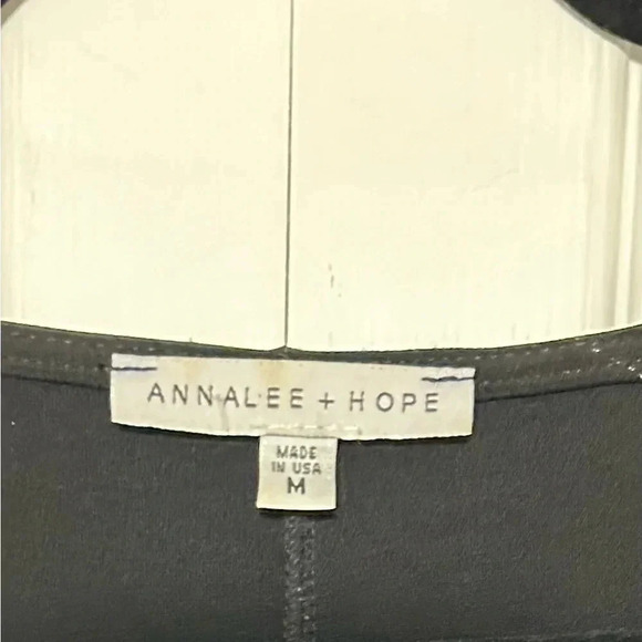 Annalee and Hope Black Knit Dress with Pearl Trim Size Medium - Picture 5 of 8